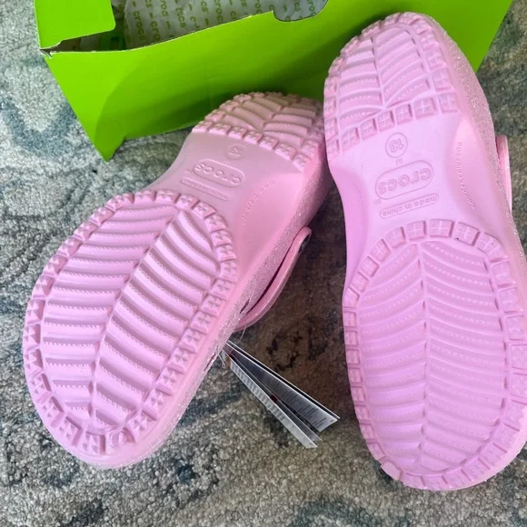 CROCS Pink Glitter Classic Clog size 13 NWT - Picture 2 of 5